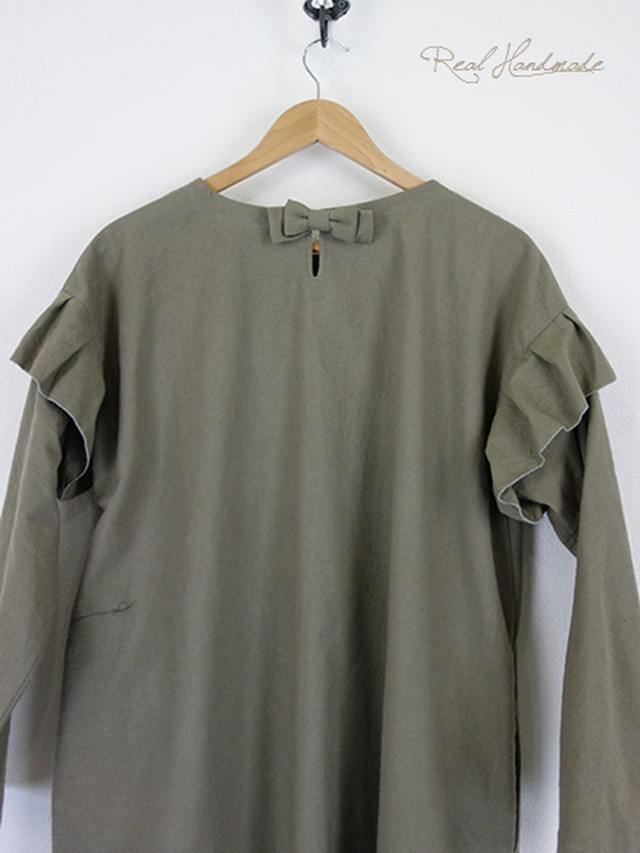 予約販売 ヴィンテージ起毛袖フリル長袖ワンピース リボンコサージュ付き Realhandmade