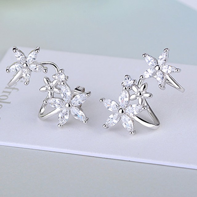 パーティー ピアス スパイラル ピアス らせんモチーフ 花モチーフ ピアス レディース 大人 アクセサリー ピアス ビジュー ピアス 大ぶり ネット通販 購入 激安 10代 代 30代 40代 春 夏 秋 冬 Roprot ロプロット ファッション レディースアパレル販売 ギフトショップ