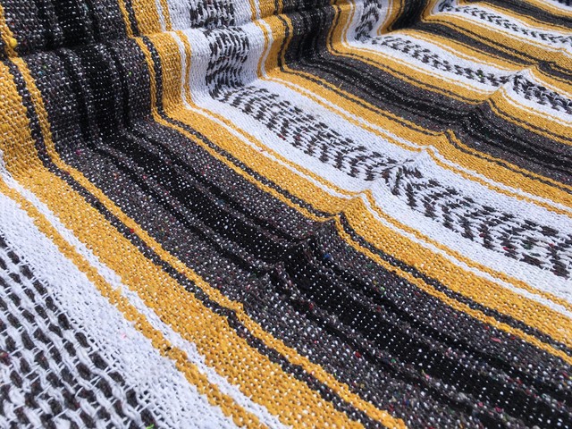 21年 メキシカンラグ ブランケット マスタード キャンプ アウトドア ソファー シートカバー マンケーブストア Man Cave Store ガレージ アメリカン雑貨 ホットドッグ 美容室