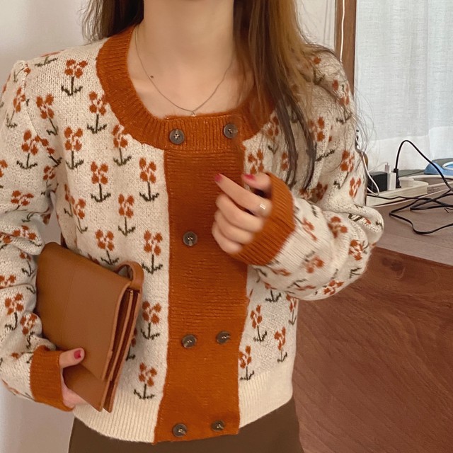 ダブルボタンフラワーカーディガン