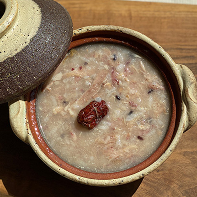 参鶏湯のほぐしお粥【五穀米と地鶏】270g