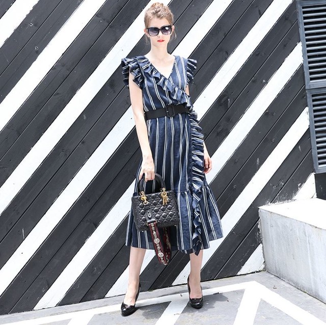 ワンピース ストライプ Vネック ハイウエスト ノースリーブ ネクタイロングスカート エレガント 上品 レディースファッション トレンド 夏 お呼ばれ お出かけ リゾート 5 Leaflower 001 リーフラワー レディースファッション専門店