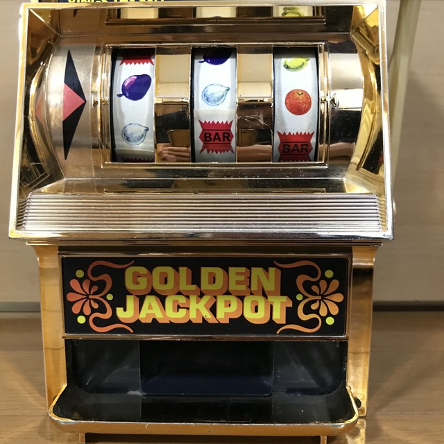 ニューヨーク購入 Golden Jackpot スロットマシン レトロなデザイン Honey Antique ヴィンテージ アメリカン雑貨 アンティーク アメトイ インテリア小物 ミールトイのお店