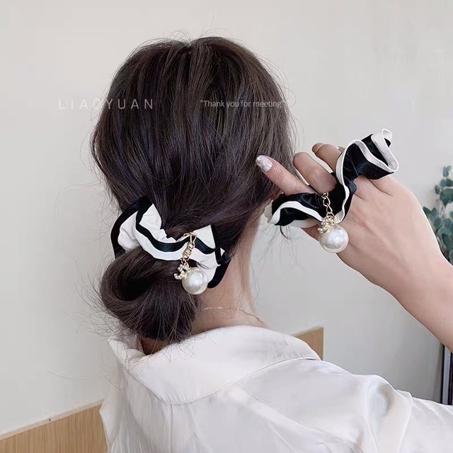 可愛いシュシュ おしゃれ 人気ヘアアクセサリー Melissa