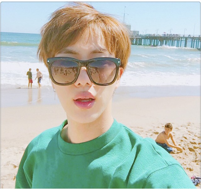 Bts Jin着用モデル 片耳ピアス シルバーリングプレートピアス 日本未入荷アクセサリー Leadhope