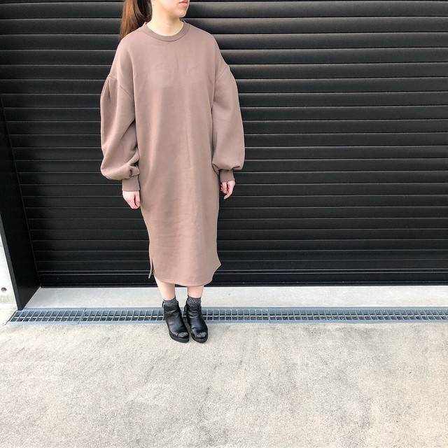 裏起毛 ワンピース Reve