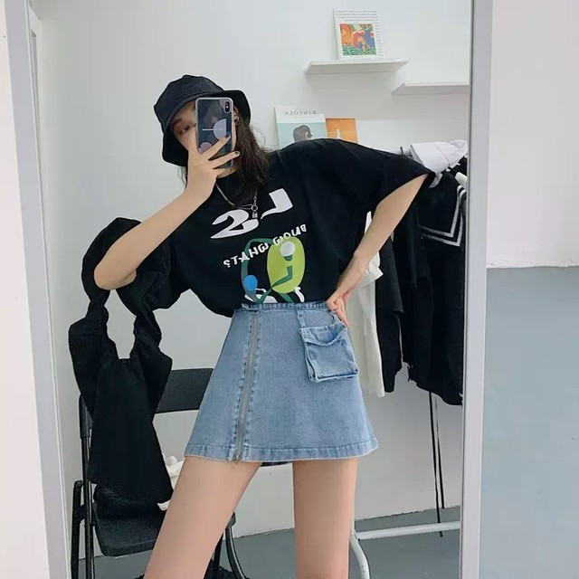 design pocket denim skirt