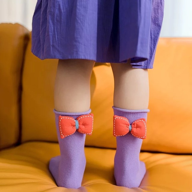 ぷっくりリボンと配色がかわいい リボンソックス 紫 靴下 キッズ 子ども服 春 Hikari Socks インポート靴下専門店です
