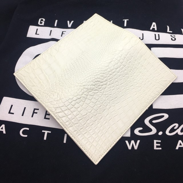 期間限定値下げ クロコダイル ヒマラヤ 本革 長財布 二つ折 レディース ガネーシャ Shop