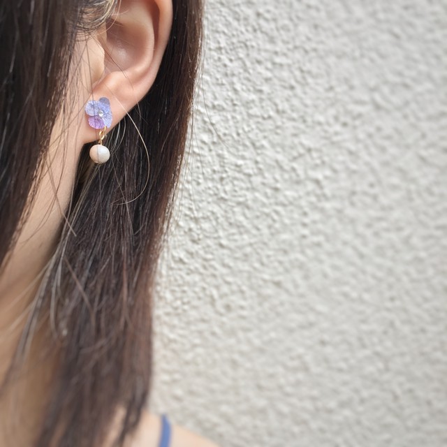紫陽花ピアス ゴールドフィルド Albinoah