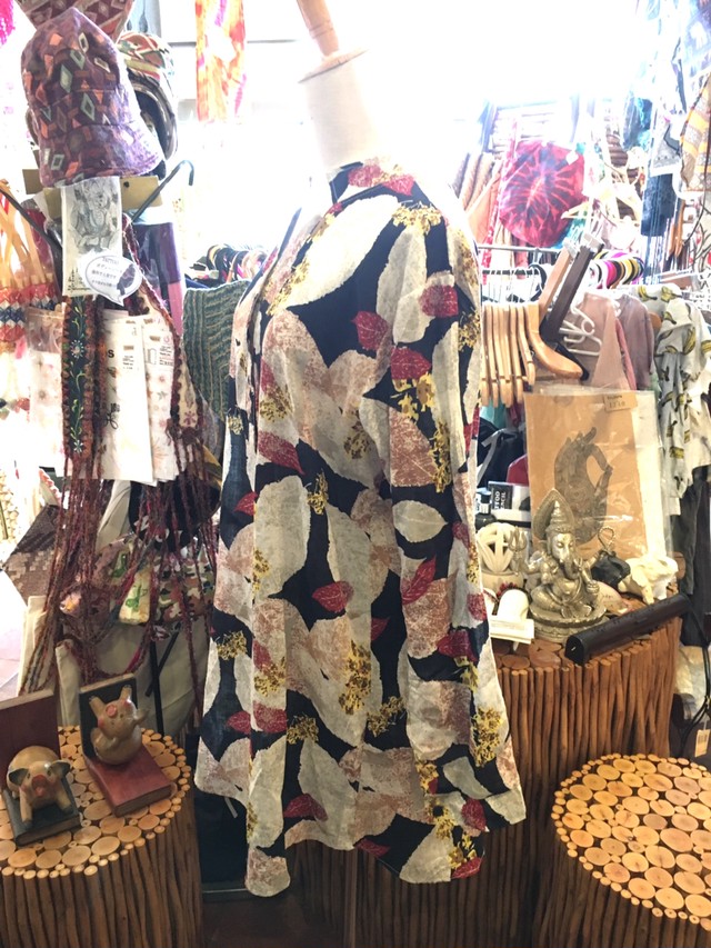 シャツワンピース アジアンワンピース カジュアル シャツ リーフ柄 ゆったり オーバーサイズ ワンピース 長袖ワンピース シャツ 個性的シャツワンピ アジアン雑貨 No 290 アジアン雑貨 Asian Mrk