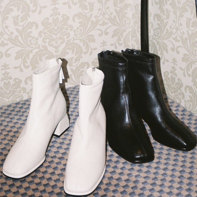 Square Toe Shoes