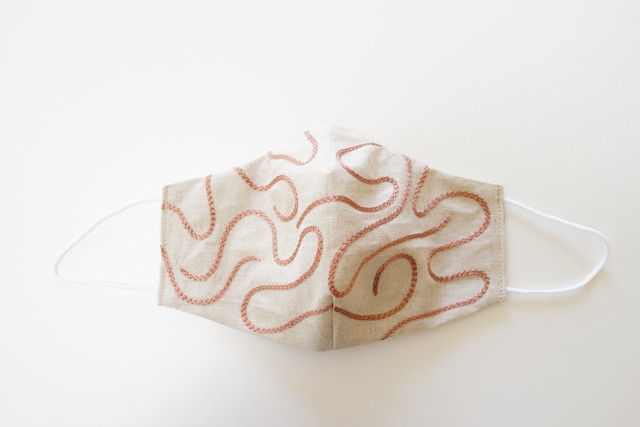 【手刺繍のマスク/ワイヤー入り】 "wave pool"