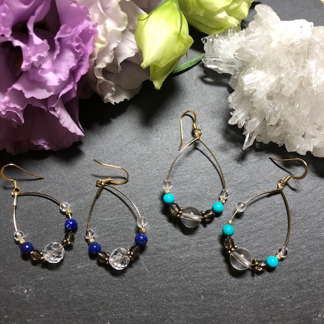 Yuuki 天然石ピアス ラピスラズリ ハンドメイドピアス 秋コーデ ピアス 天然石 天然石アクセサリー Purea ピュアラ