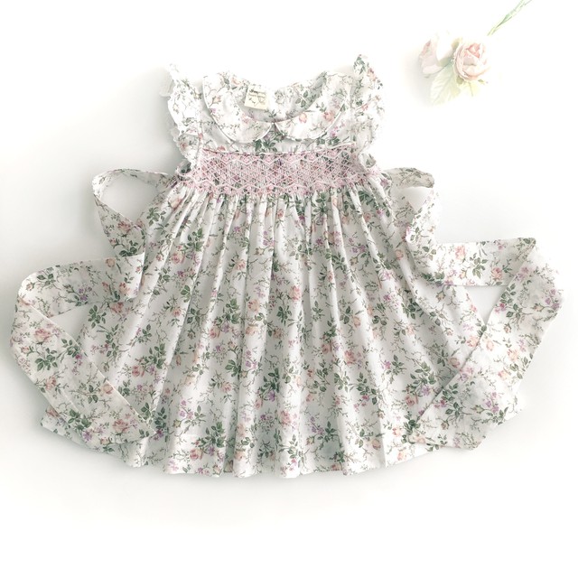 スモッキングワンピース ピーチピンクローズ ハート刺繍 Heart Spring スモッキングワンピースと可愛い子供服のお店