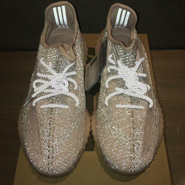us 6 5 yeezy synth Men s Fashion Carousell Singapore