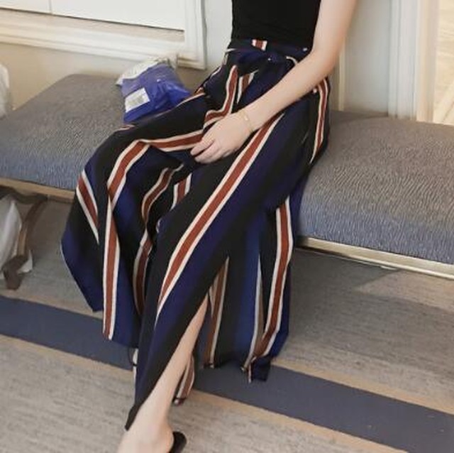 スリットワイドパンツ フレアー ガウチョパンツ V Sa56a 9010 メール便可 レディース 韓国ファッション 直輸入通販 セクシーワンピース クールカジュアル 全品送料無料 Ukky Franky