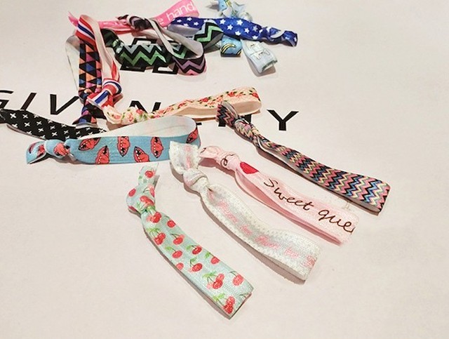 カラフル ヘアタイ ヘアゴム ヘア アクセサリー ヘアアクセ 髪留め 日常使い ブレスレット 派手 セレブ 海外 イベント フェス ライブ 幾何学小物 夏 Hummingf