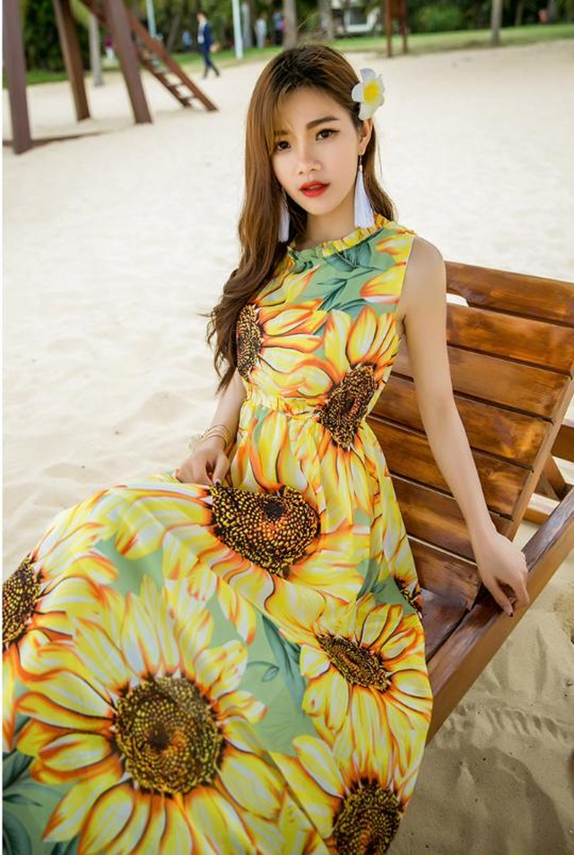 ワンピース ロング丈 マキシ丈 ひまわり柄 バックコンシャス リゾートワンピース ビーチドレス ノースリーブ レディース 海 ビーチ 南国 旅行 イエロー 黄色 ウッディーベース1号店