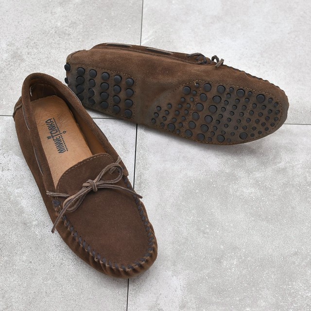 MINNETONKA moccasin suede leather shoes