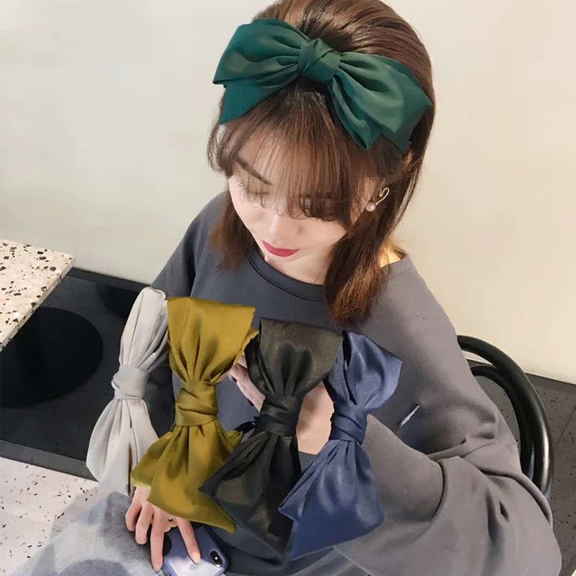 大人カワイイ リボンカチューシャ 7色 ｋｙａｍ 84