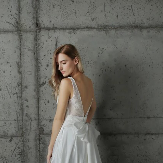 異素材リゾートウェディングドレスr みんなのドレス