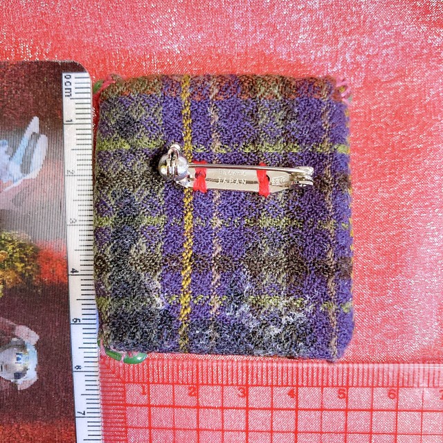 毒入りカップケーキのブローチ ブティック 洒洒落落