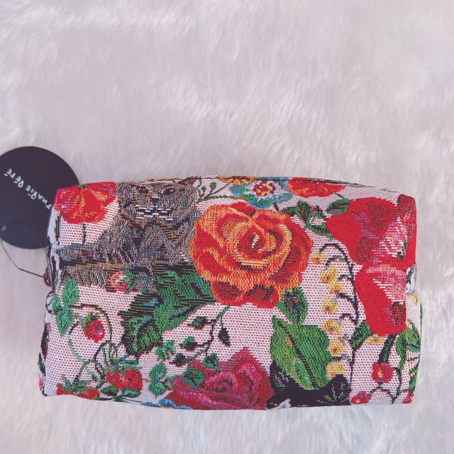 再入荷 Nathalie Lete ナタリー レテ マチ付き裏地付きポーチ キャット フラワー Square Pouch Cat Flower 雑貨店feve