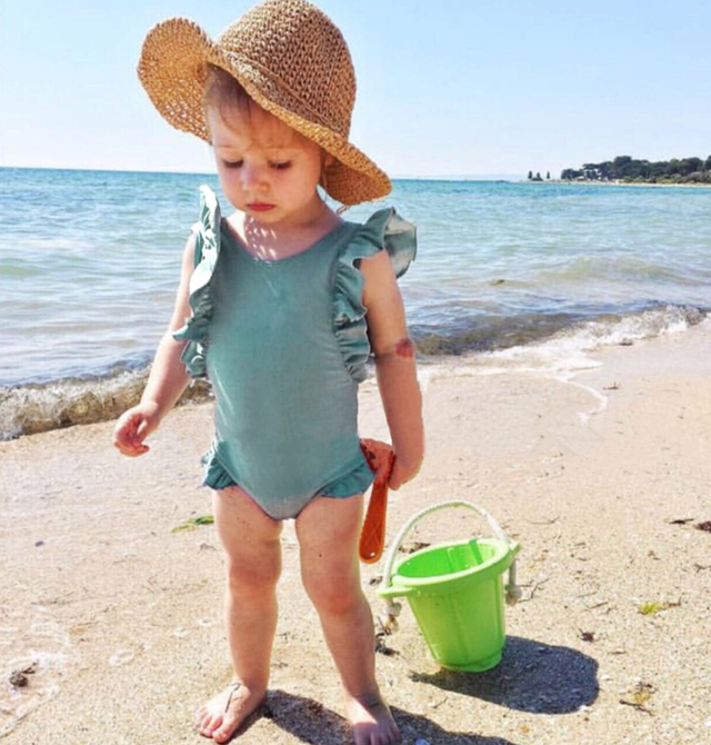 ブルー 即納 あり 水着 子供 女の子 ワンピース キッズ 子供用 ガール 無地 セット スイムキャップ付き フリル 春夏 春 夏 新作 人気 おすすめ かわいい おしゃれ プレゼント 贈り物 プレゼント 韓国 韓国子供服 70 80 90 100