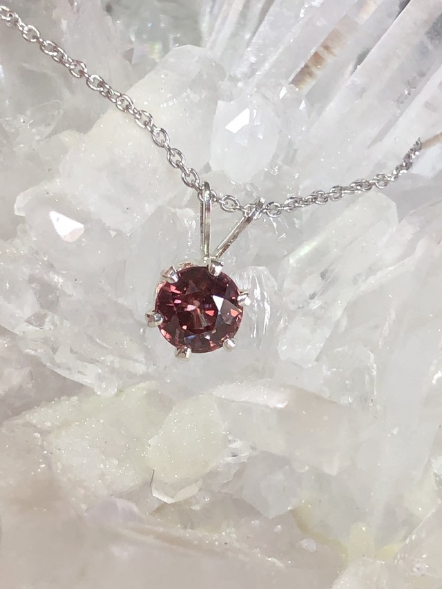 ピンクジルコン 天然石 のシンプルネックレス Jewelry Albireo