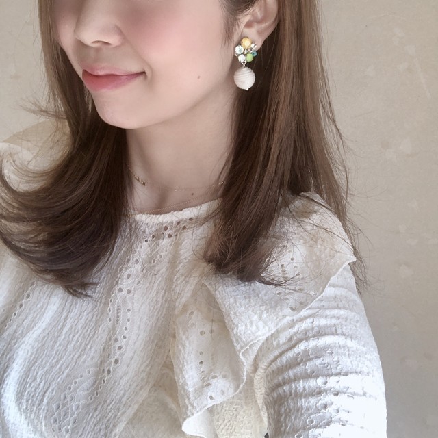【イヤリング】Lilica スワロフスキーとロー引きボール 人気のイヤリング
