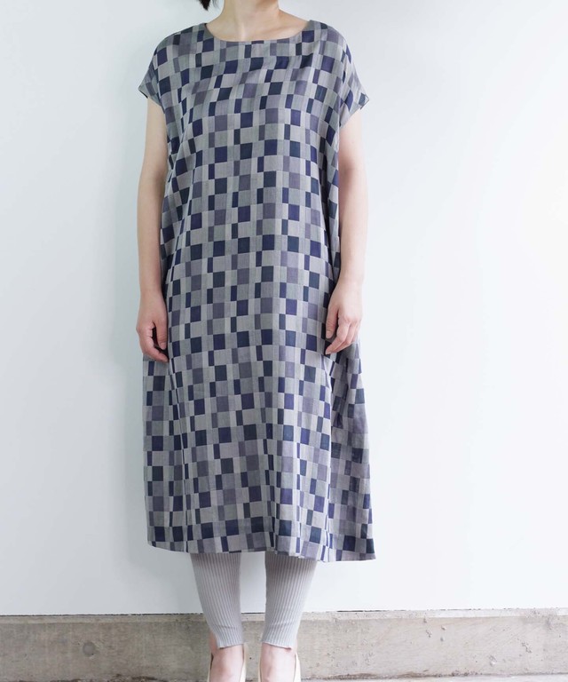 格子柄ワンピース Eve643 Nvy グレーネイビー Size02 Muuc Everlasting Sprout 公式オンラインショップ