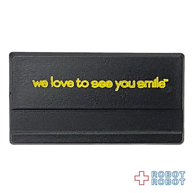 マクドナルド 名札 We Love To See You Smile ネームタグ バッジ Robotrobot