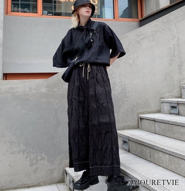 ボトムス カジュアルパンツ ワイドパンツ しわ加工 クリンクル 黒 ブラック 9分丈 ユニセックス オルチャン 韓国ファッション 1580 Amouretvie モレヴィ