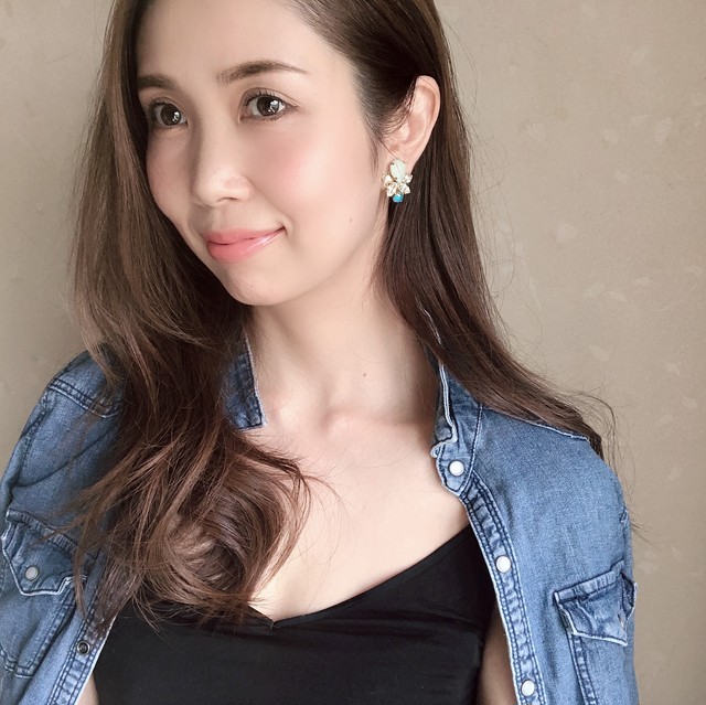 【イヤリング】人気 ペールカラーのブルービジュイヤリング アクセサリー