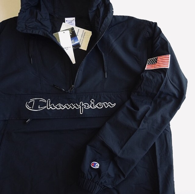 送料無料 セール メンズ レディース 人気 チャンピオン アノラックパーカー 撥水加工 Lサイズ Comrade S On Line Shop