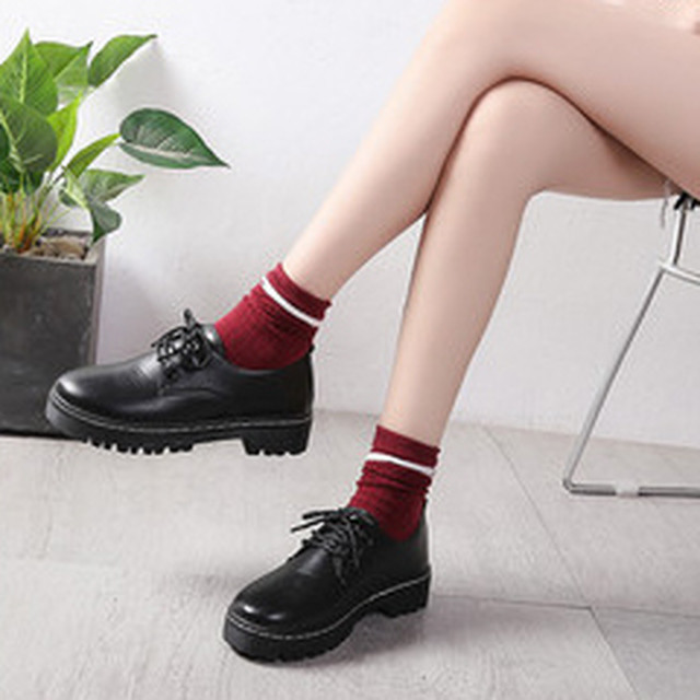 シューズ 安くてかわいいレトロ通勤ブラック丸トゥミドルパンプス Chuulife Com かっこかわいいストリート系を楽しもう