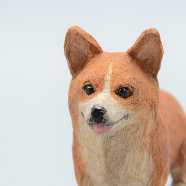 ウェルシュ コーギー 木彫り Wc001 ちいさな木彫りの犬たちｗａｎｄａｙ