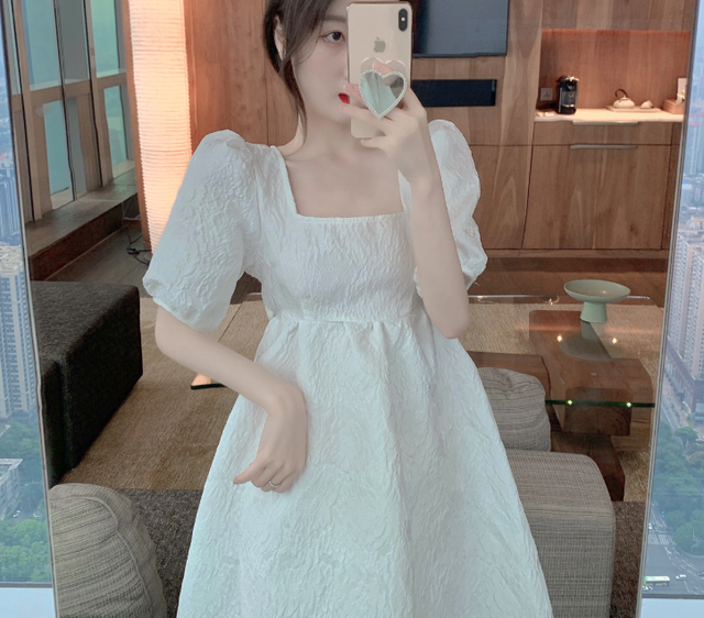 バックリボンワンピース 清楚 上品 ふんわり かわいい パフスリーブ お呼ばれ パーティー 夏 10代 代 綿 白 涼しい リゾート イベント お出かけ リボン Aライン Ma037 La Vie En Rose