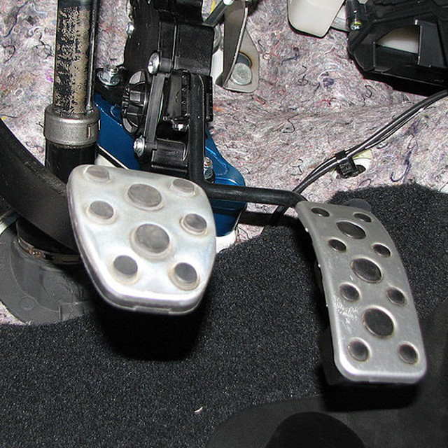 Verus Engineering Velox A0100a Subaru Wrx Vab Vag アクセルペダルスペーサーセット Verus Engineering Velox Motorsports By Rk Online