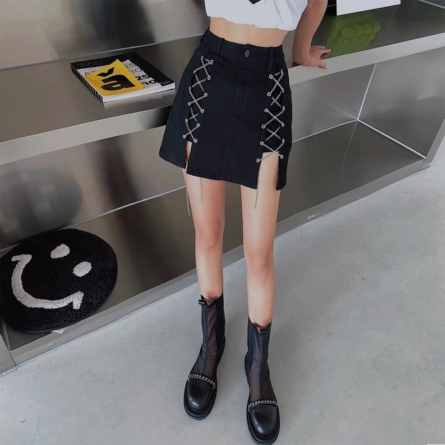 cut chain skirt