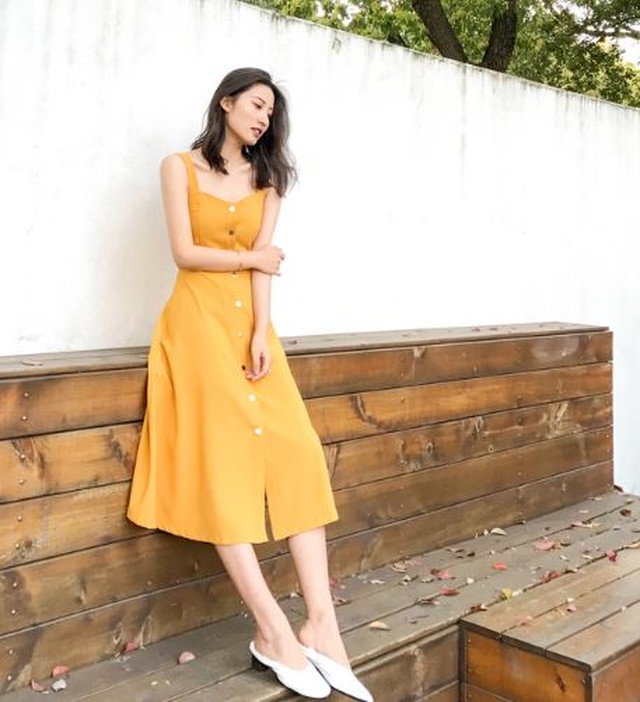 ミモレ丈 ワンピース ノースリーブ ジャンパースカート フロントボタン イエロー 夏服 秋服 韓国 ファッション Happy And Active