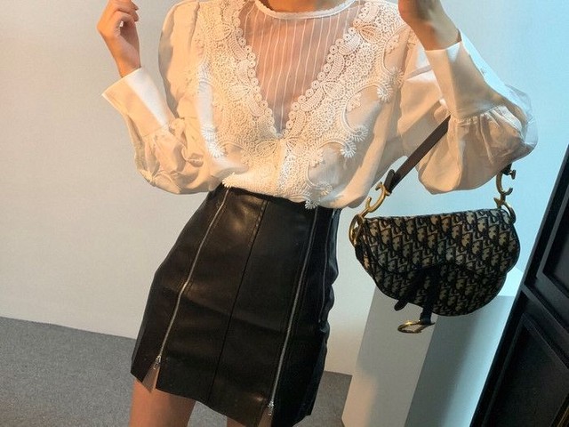 透けレーストップス Coyomi