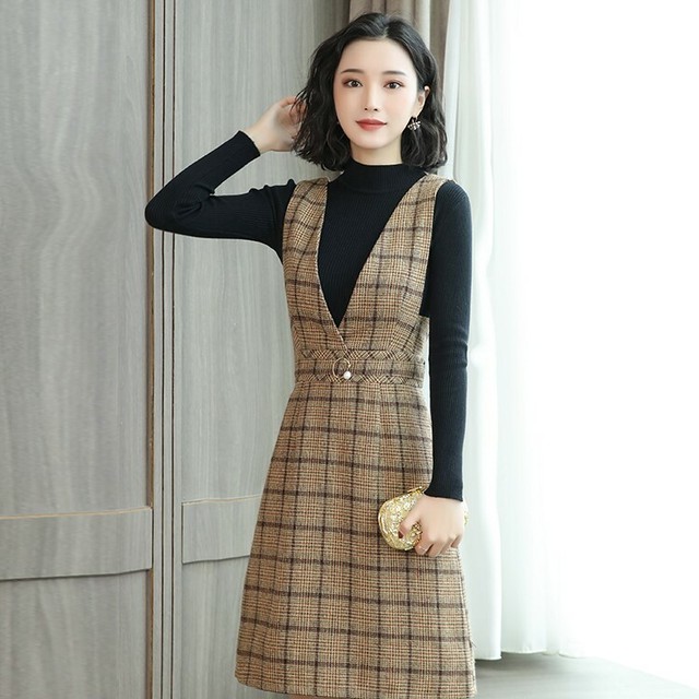 全2色 ツーピース ウール ワンピース チェック 膝丈 ミディ丈 Vネック 大人カジュアル ジャンパースカート 秋 オフィス 通勤着 重ね着 韓国 オルチャン Like Fashion