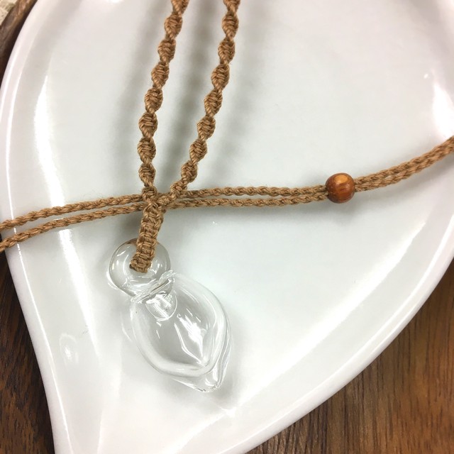 アロマペンダントしずくa Mata Fab ーマタファブー