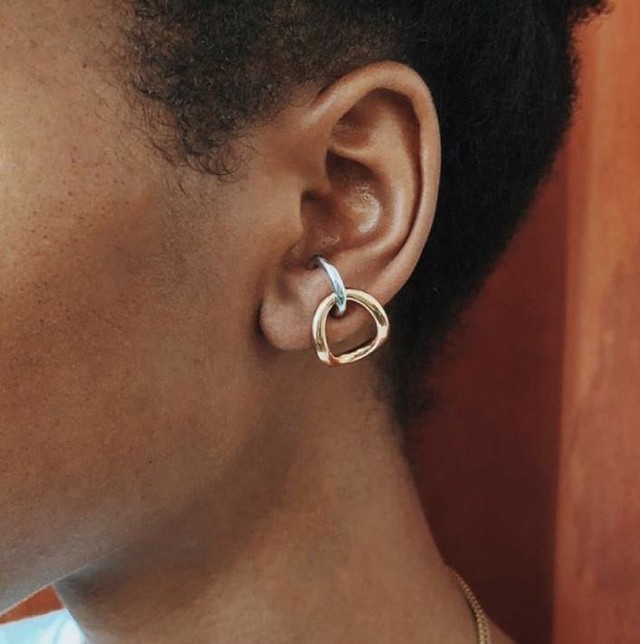 イヤーカフ風ピアス Blanc By C