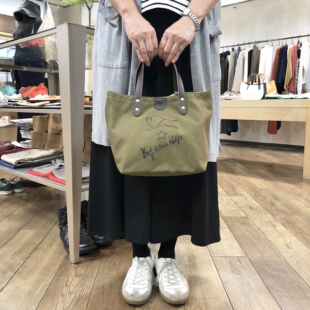 注目の キャンバストートバッグ 新品 イルビゾンテ トートバッグ Www Newbalticdance Lt