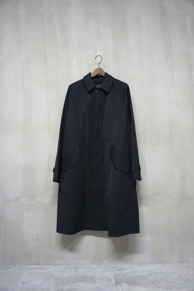 Smooth Stain Collar Coat