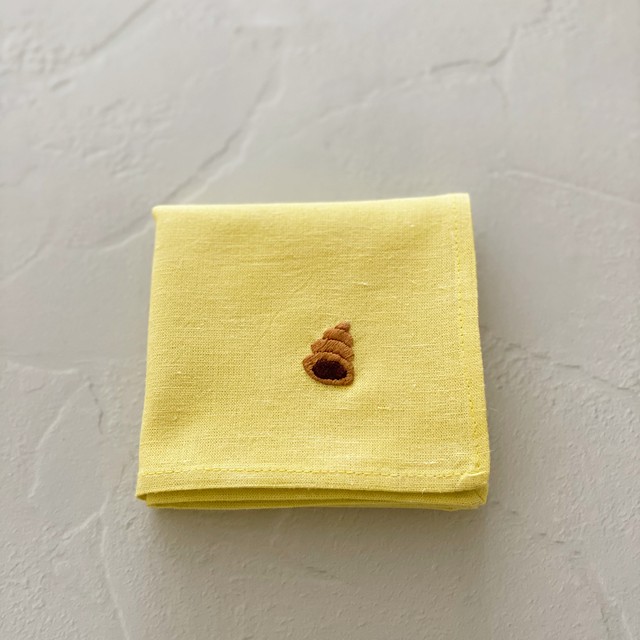チョココロネの手刺繍リネンハンカチ 手作り雑貨 Chimaki