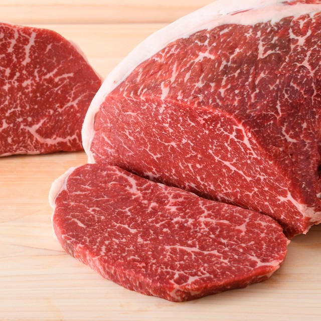 【伝統の枯らし熟成品】若狭ナカノ牛 ウチモモ 塊肉 300g
